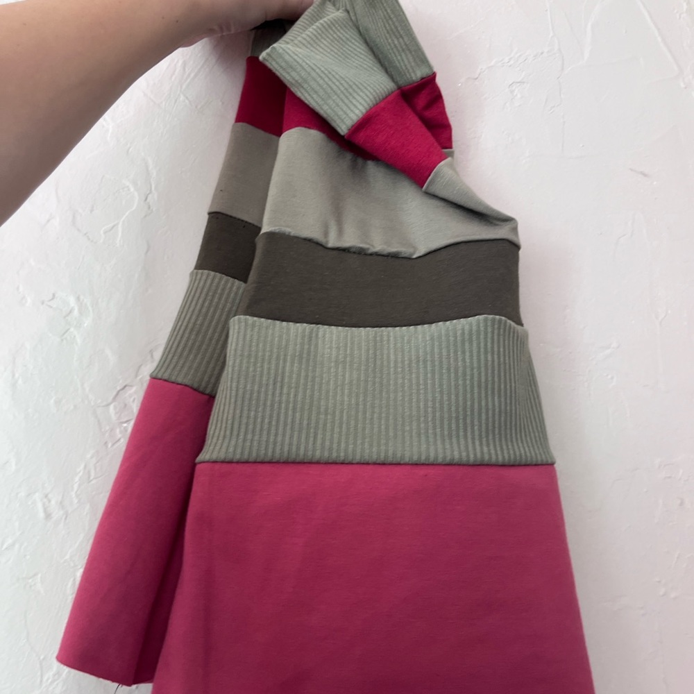 Leg Warmers- muted Colorblock Sage and rose - Picture 4 of 13